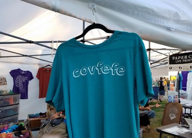 μπλουζάκι covfefe