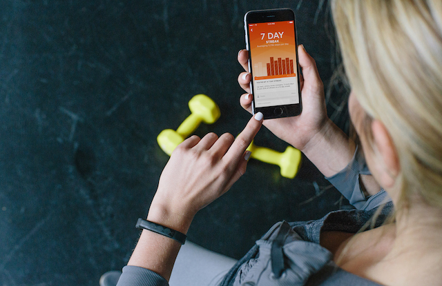 get-fit-technology-lessons-fitness-μπάντα