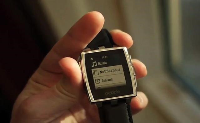 μενού με χαλίκι-χάλυβα-smartwatch