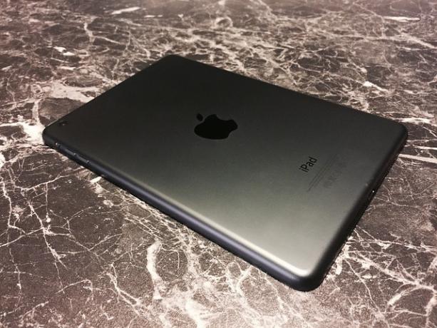 πωλήστε-ipad-πίσω-μάρμαρο-κορυφή
