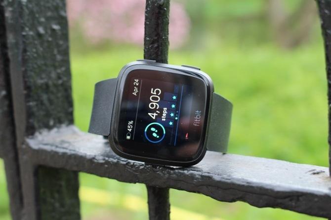 Επανεξέταση Fitbit Versa: Το Best Wearable του Fitbit; Fitbit Versa 3