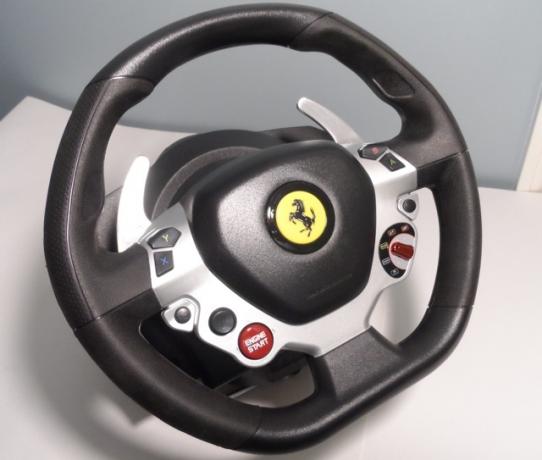 Thrustmaster TX Τροχός Racing Ferrari 458 Italia Edition έκδοση