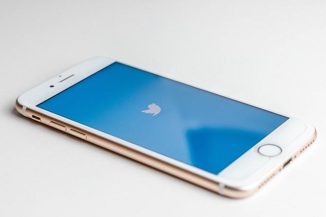 app twitter στο κινητό