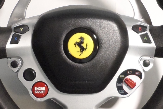 Thrustmaster TX Τροχός Racing Ferrari 458 Italia Edition έκδοση