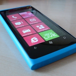 10 λόγοι για να αγοράσετε Windows Phone 7 [Γνώμη] muo wp lumia intro