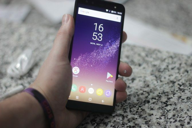 Blackview S8 αναθεώρηση: Χαρακτηριστικά Galaxy χωρίς την αστρονομική τιμή BlackviewS88 670x447